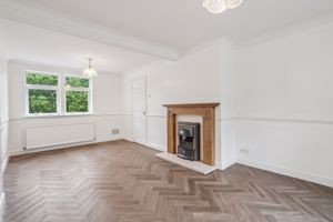 Photo 11- click for photo gallery